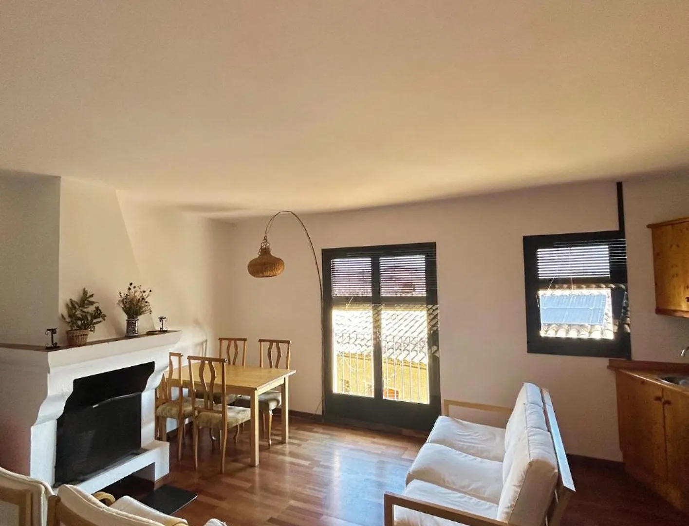 Apartamento Con Chimenea - Golfes Cal Gravat Montsonis Apartment